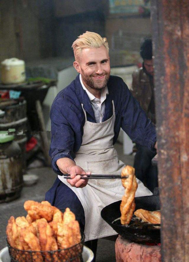 00后练摊记带你走进地摊生活,地摊练摊怎么样