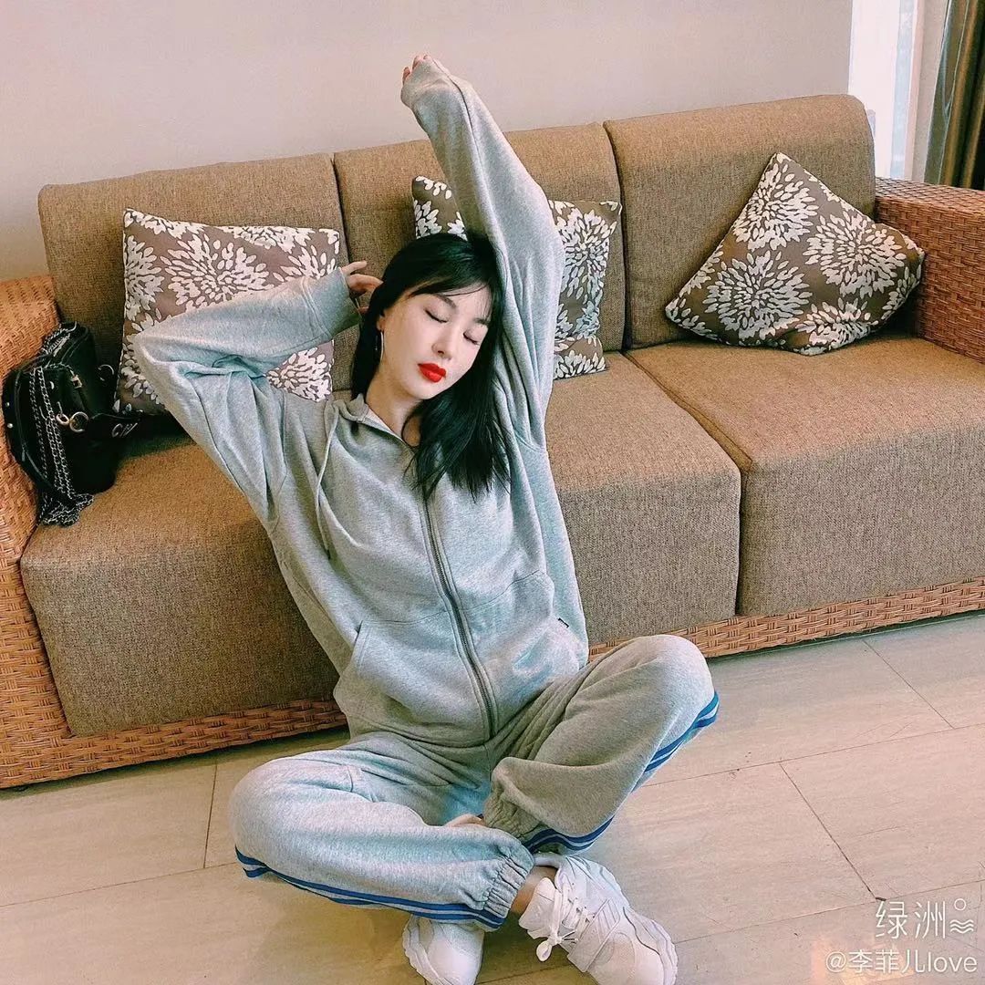 浪姐顶级穿搭,盘点一下浪姐们舞台上的绝美穿搭