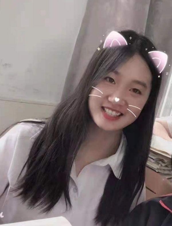 武汉3名女生入选空军飞行员,武汉三女生入选空军飞行学员