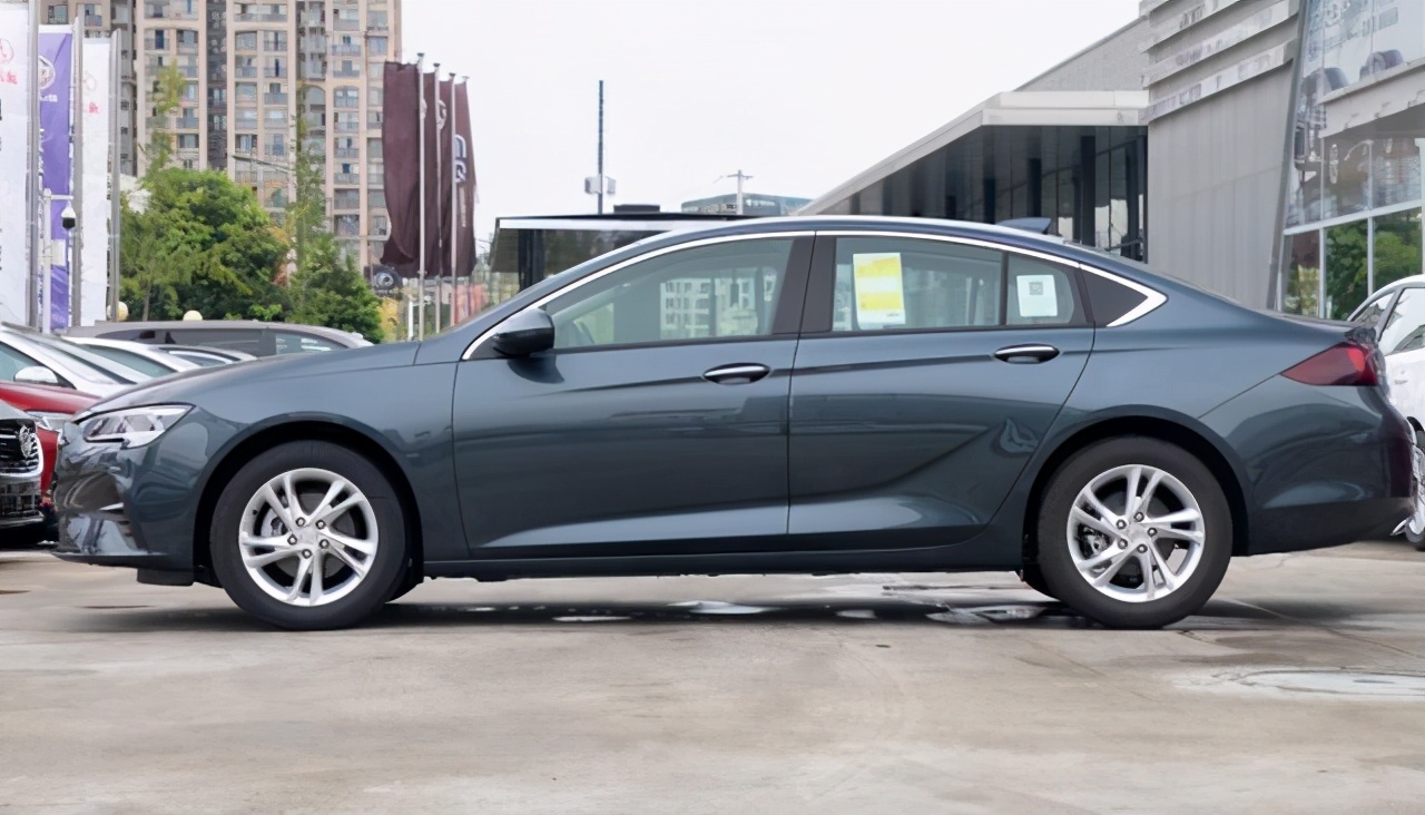 别克君威2.0t降价到14万3落地了吗,别克君威1.5t可以入手吗