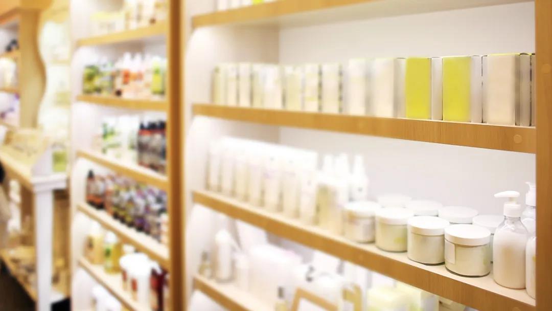 改善毛孔黑头粗大的小窍门,如何改善黑头毛孔粗大闭口