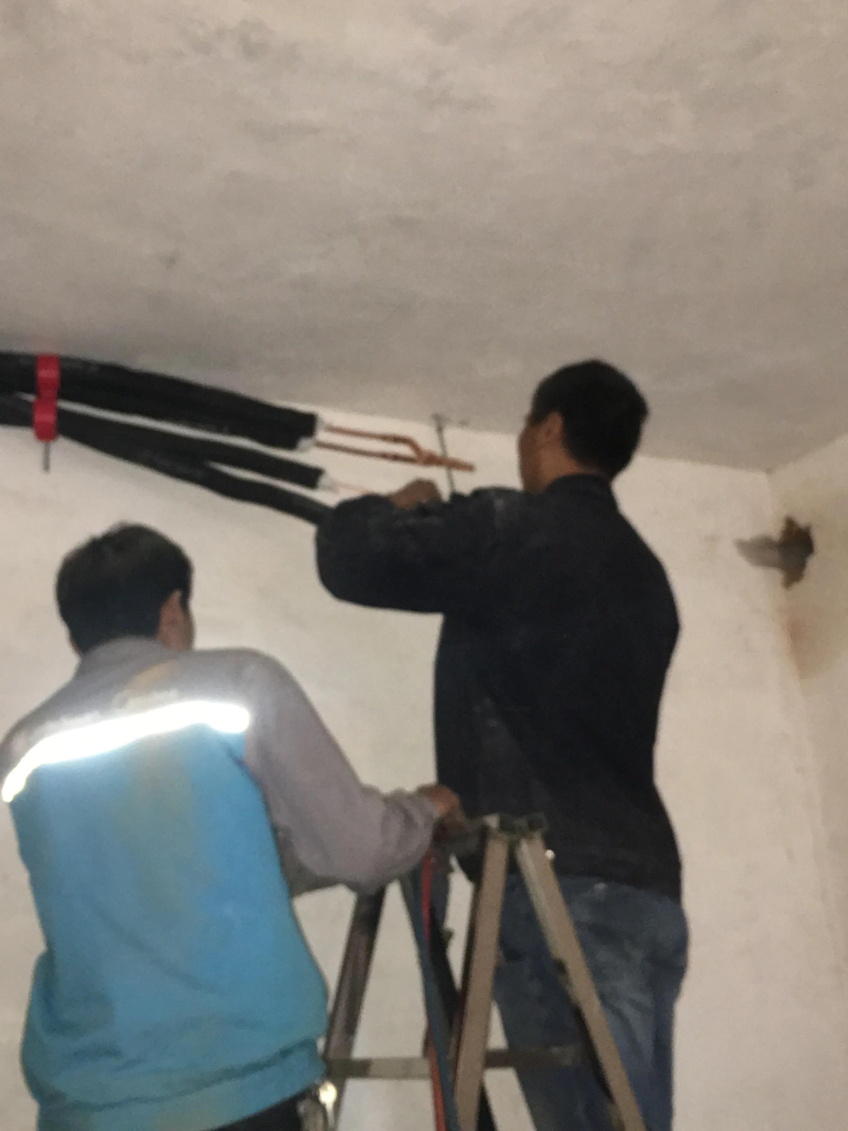 今天开始给家里安装中央空调