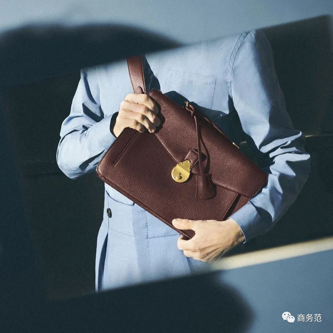 男士公文包品牌排行榜前十名,男士适合背的商务公文包