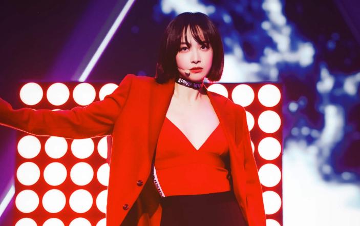 刘雨昕人气高还是孟美岐人气高,女团中性风刘雨昕