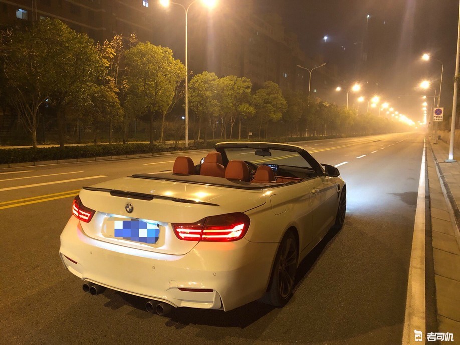 三十多万的428敞篷，当你打开敞篷的那刻，你拥有着她和蓝天