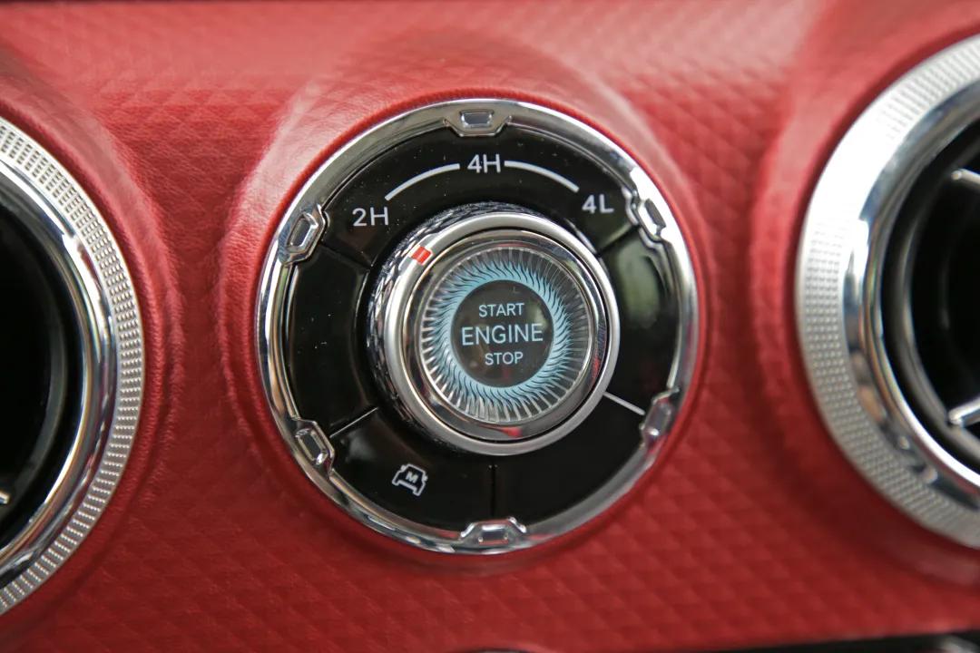 北京bj40汽车2.0t,北京bj402.0t8at试驾视频