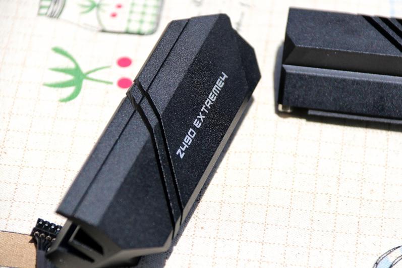 华擎z490极限玩家4pcie,华擎z490深度评测