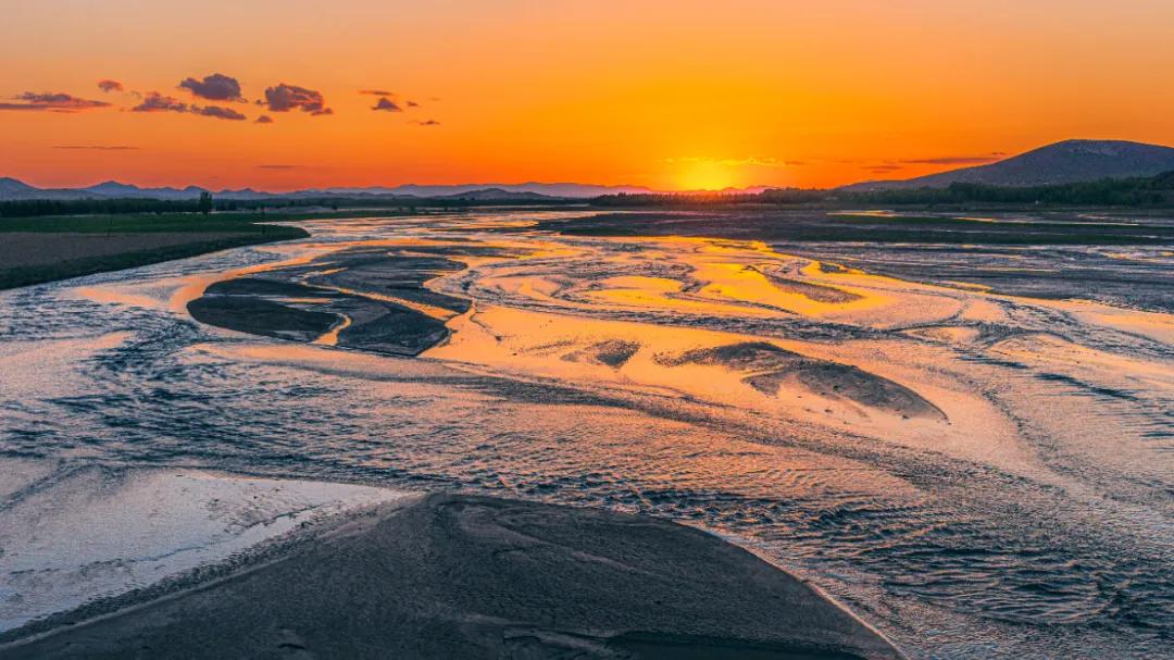 内蒙赤峰热吗,内蒙古赤峰冷不冷