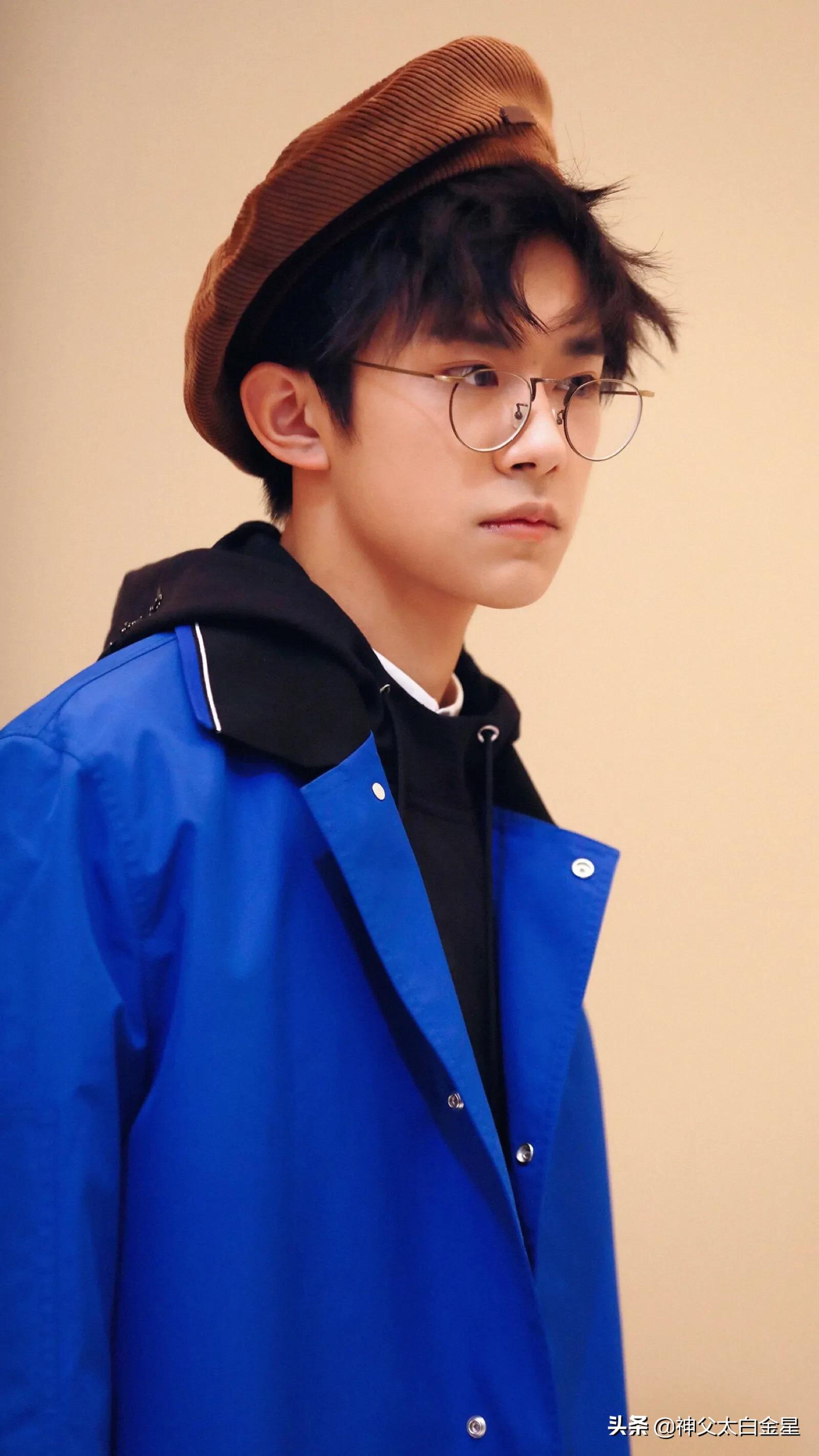 超帅混剪易烊千玺,易烊千玺肖战谁帅