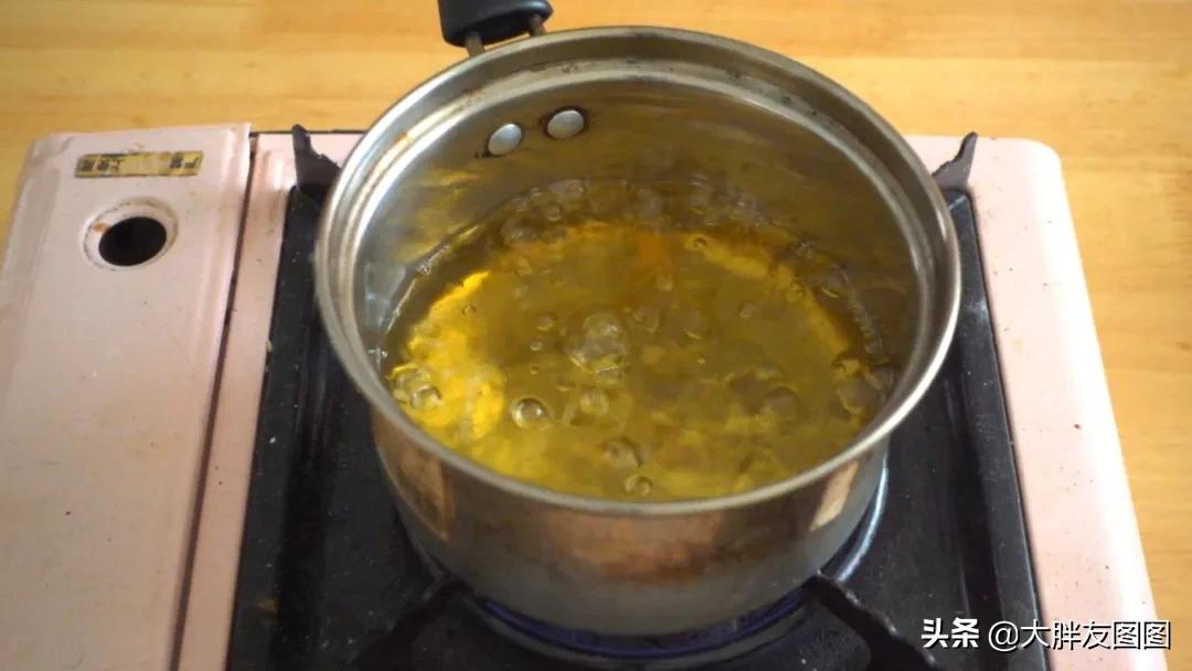 不用烤箱不用锅的麻糍,自制花生糍