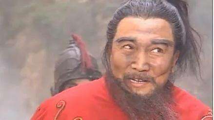 曹操的成功来源于曹操的情怀,曹操的人生经历告诉我们