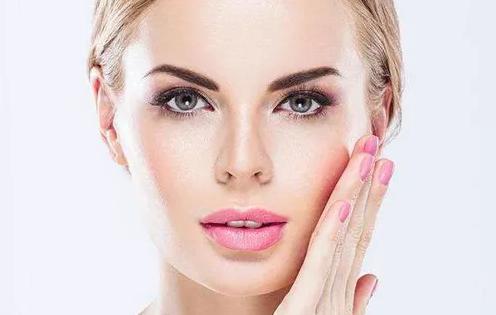 怎样去除抬头纹和眼角的眼尾纹,有眼尾纹和鱼尾纹最好的有效方法