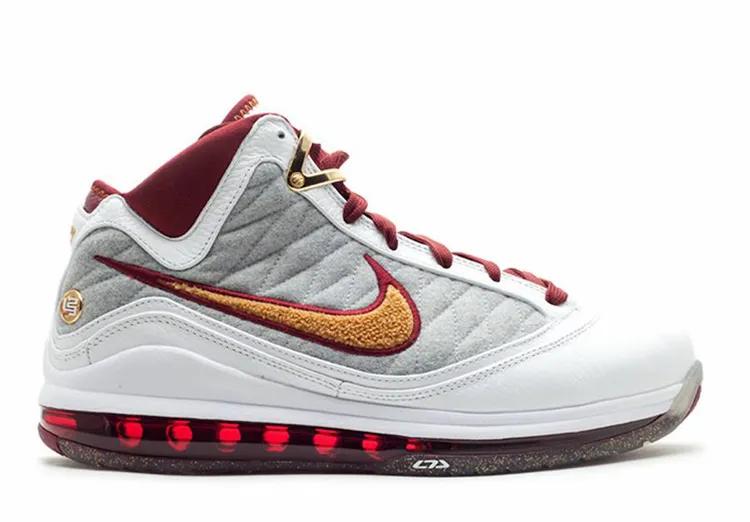 lebron7宣告复刻,lebron07