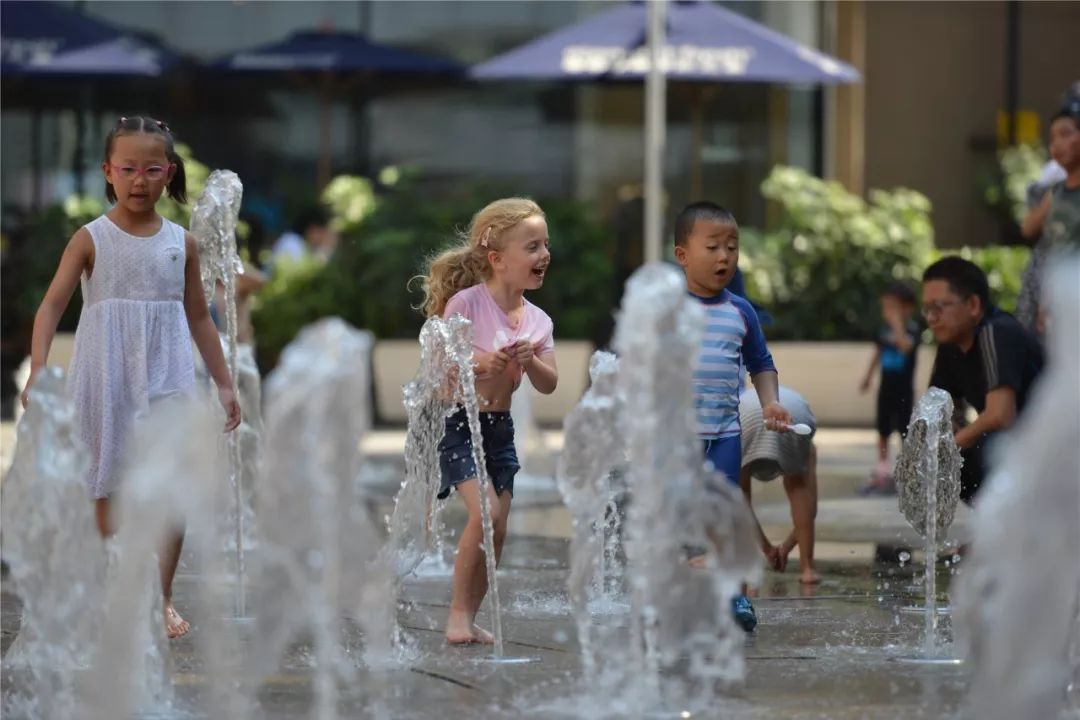中粮祥云小镇周边发展,中粮北京祥云小镇为何能成功