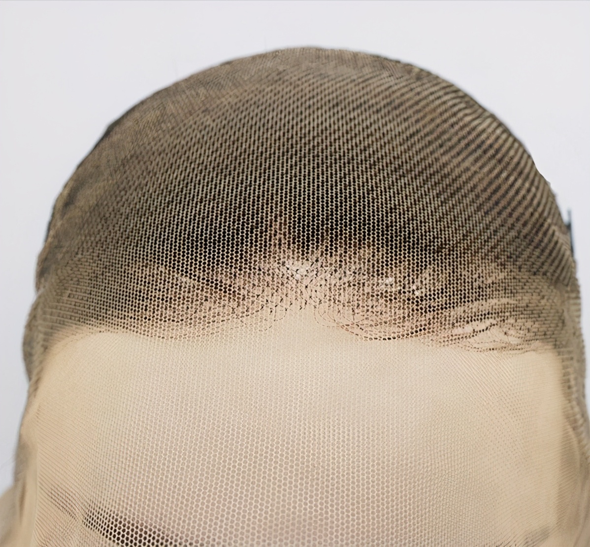 假发戴时间长了对真发的影响,戴假发能和真发一样的效果吗