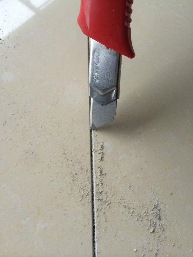 瓷砖美缝四十五一米是不是有点贵,瓷砖现在美缝