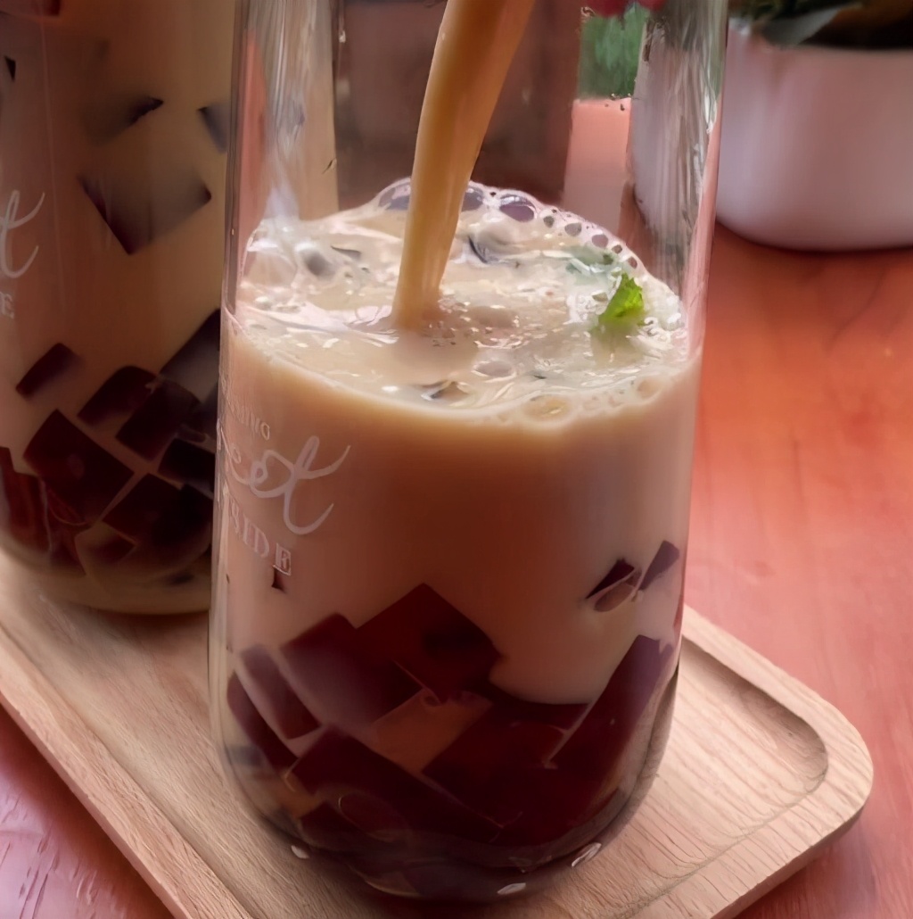 黑钻奶茶做法教程配比,怎么做黑钻奶茶便宜