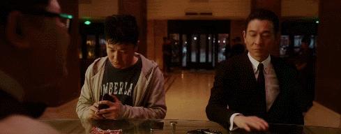 人潮汹涌肖央谈与刘德华合作,人潮汹涌刘德华肖央互换身份