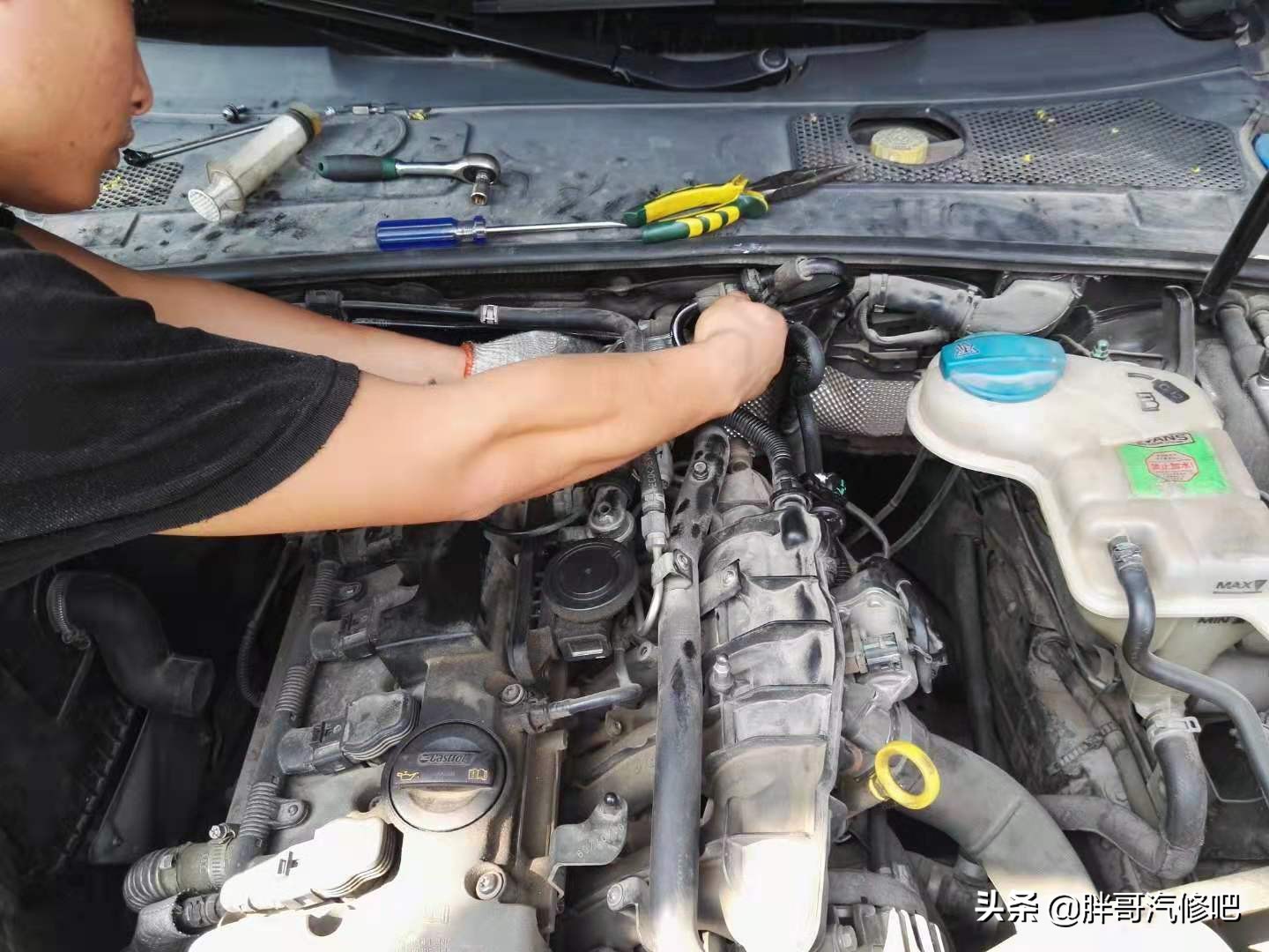 奥迪更换碳罐电磁阀要不要匹配,奥迪发动机漏油到火花塞