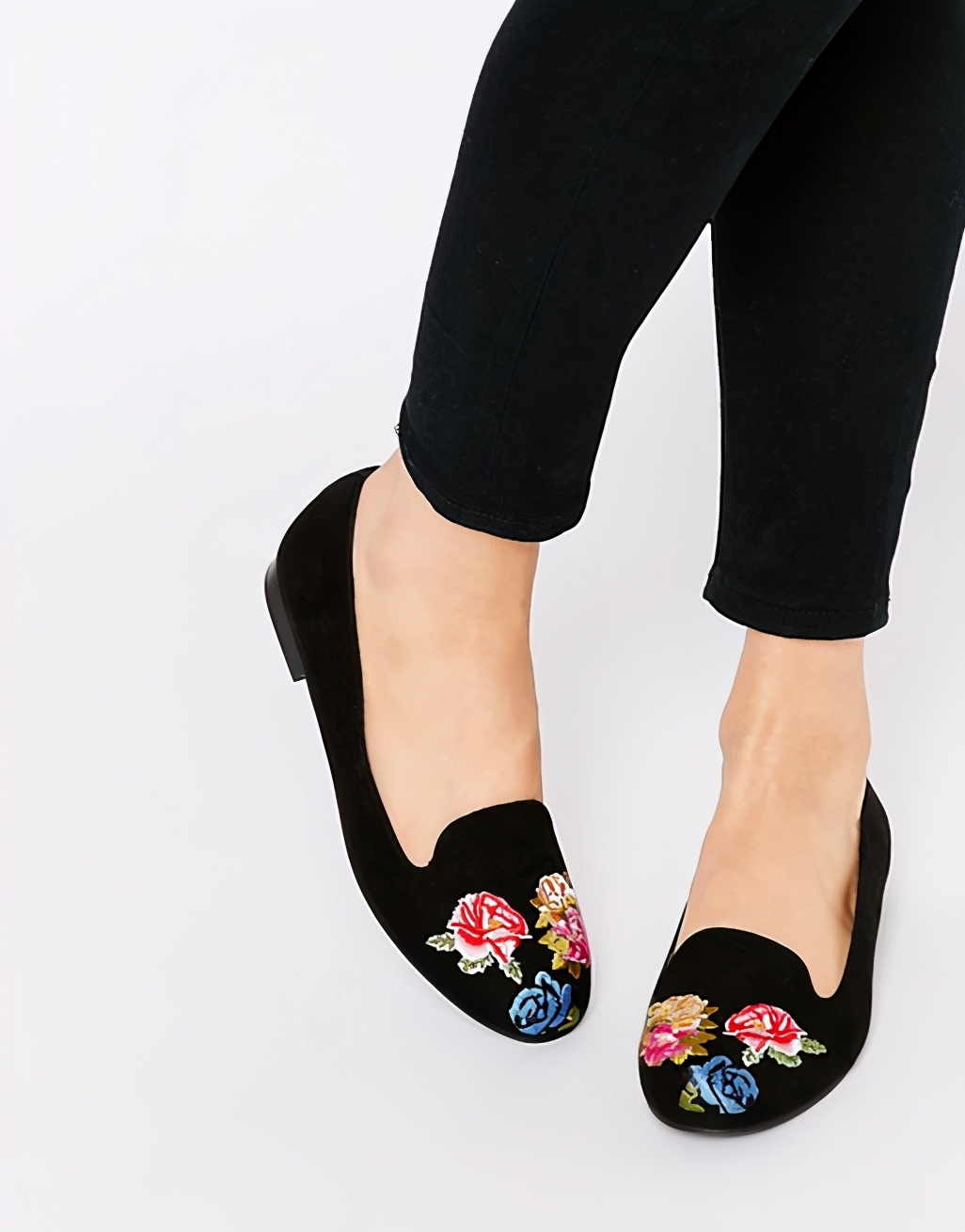 中国尿盆在美国高价热卖！放红酒当果盘，外国人这么好骗吗哈哈哈