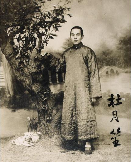 乱世枭雄：杜月笙，如何一跃成地下皇帝，在上海滩势力一手遮天