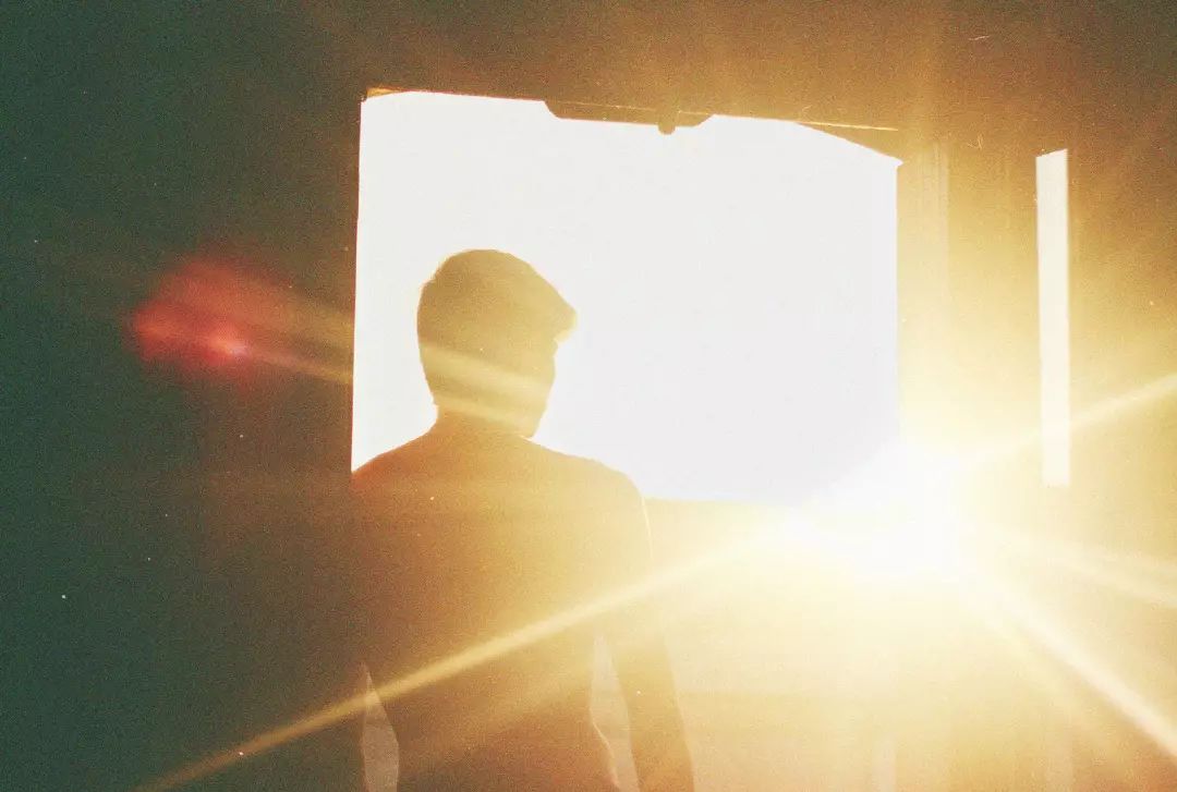 “夸夸群”频现朋友圈：沙雕网友，在线解压