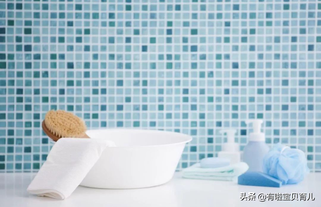 疫情期间如何给宝宝洗衣服,疫情期间怎样给孩子洗澡