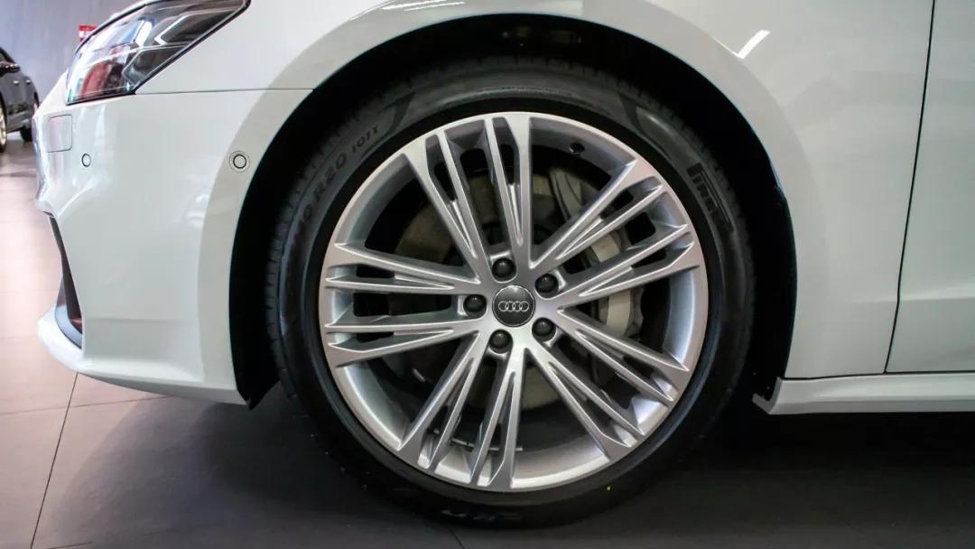 奥迪全新a7价格,2020款全新奥迪a72.0t