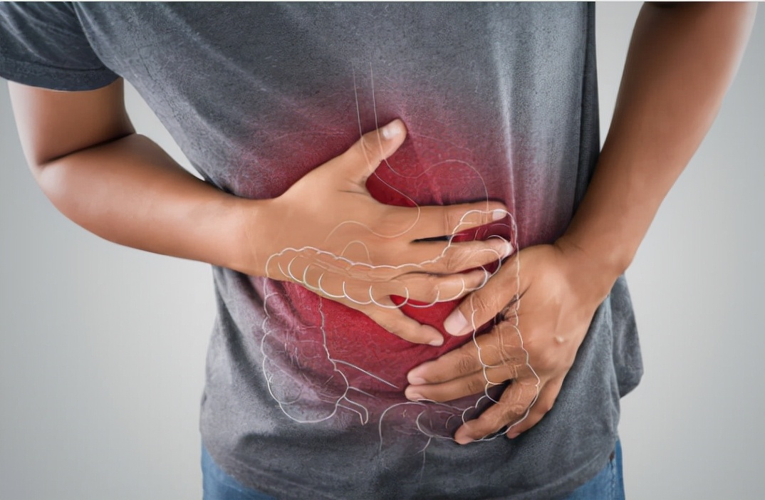 网红餐厅隔夜死蟹,知名餐厅被曝用死蟹换活蟹