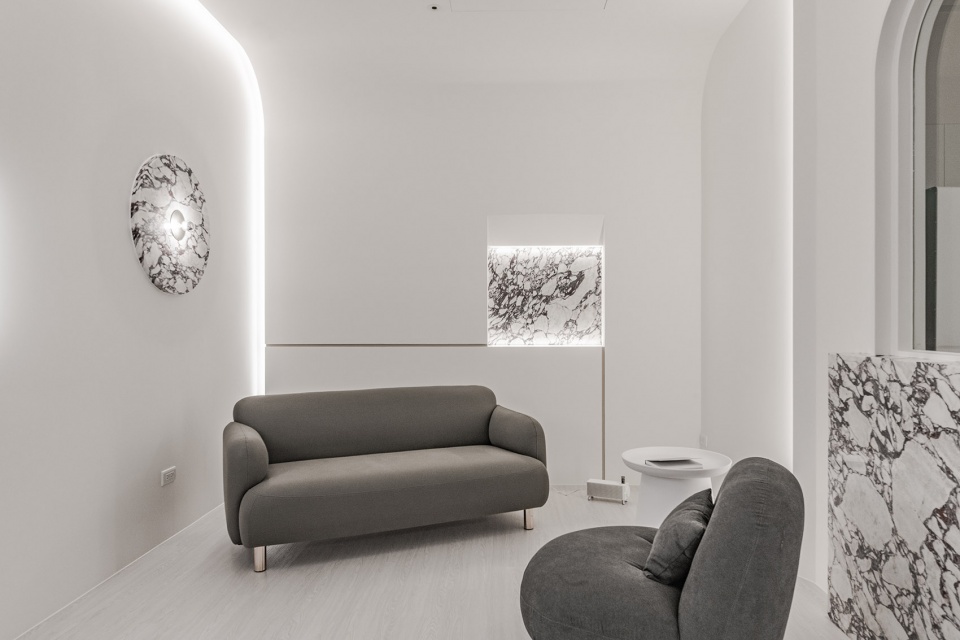 循映牙医诊所设计，白藏静美