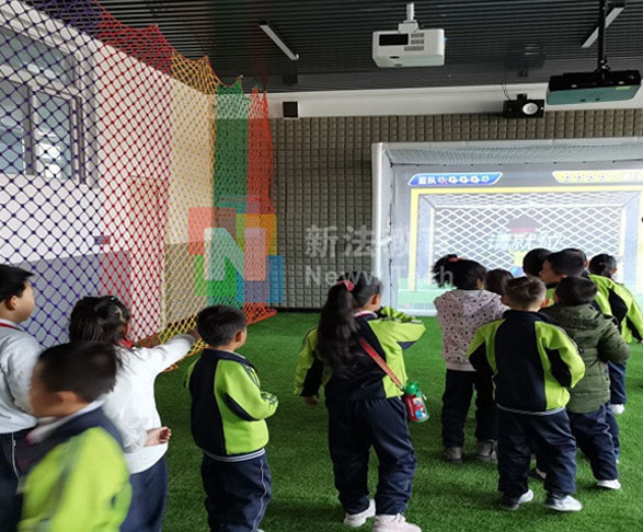 小学生足球大课间特点活动展示,趣味体育大课间