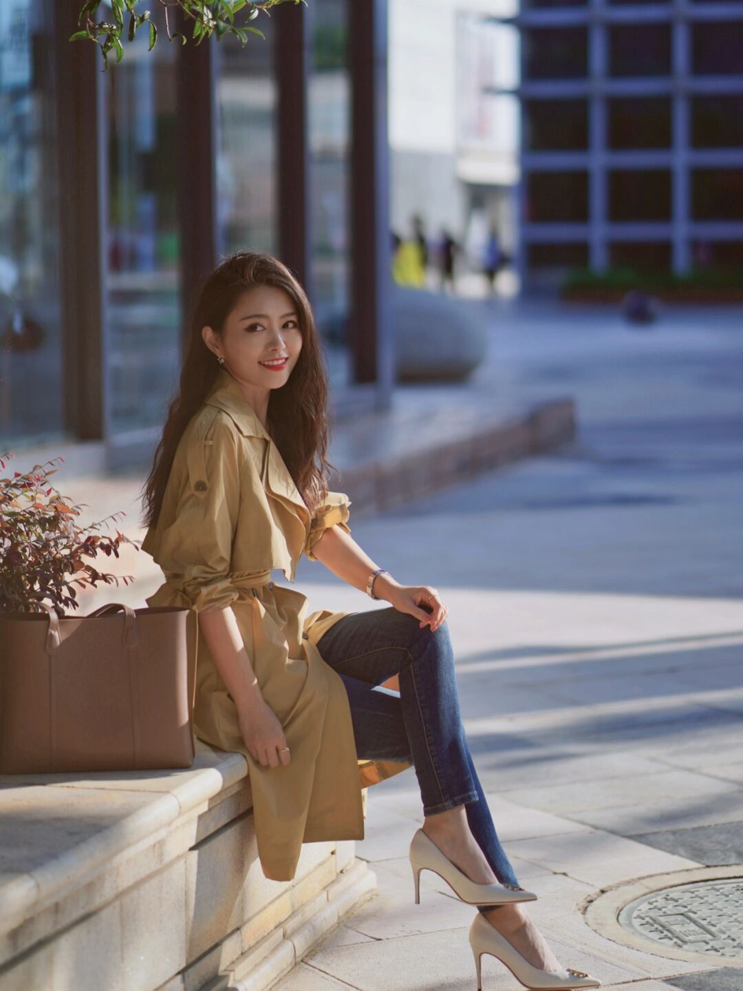 大衣长筒高跟鞋穿搭高级感,高跟鞋穿搭出街显得迷人又时尚