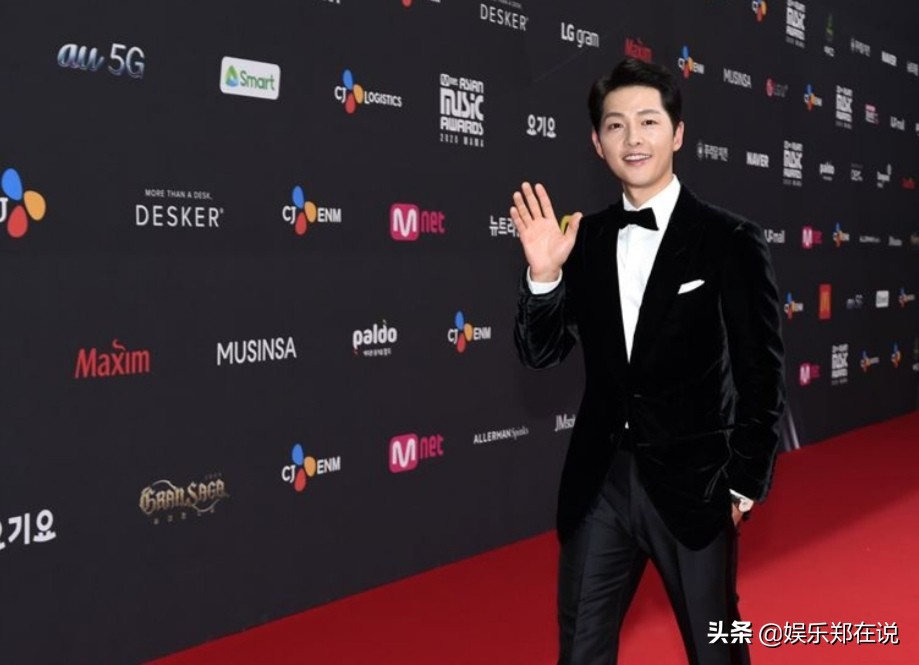 宋仲基离婚后拍了什么戏,宋仲基离婚后首次现身