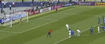 足坛最佳教练齐达内,皇马最出名的中场传球大师