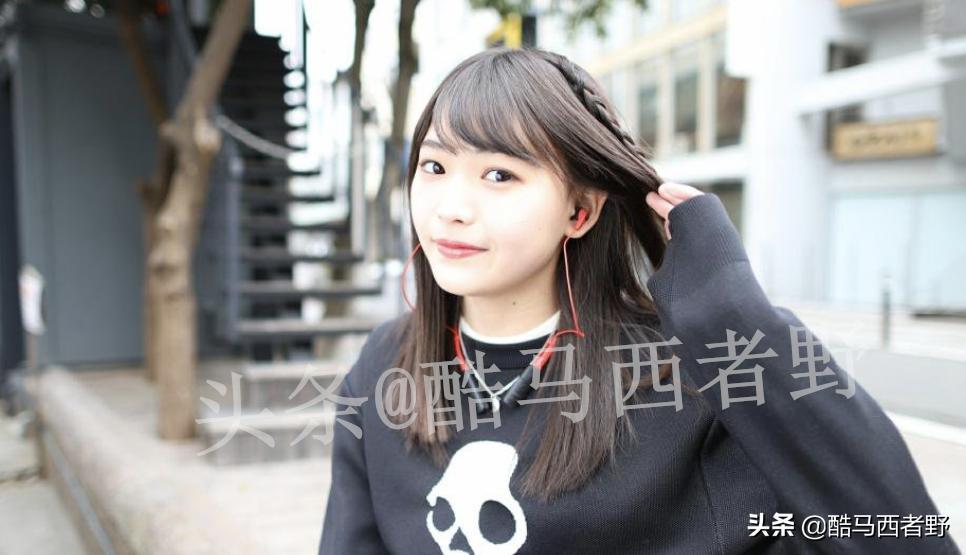 中国也需要有这样的高中足球联赛，听听他们的主题歌