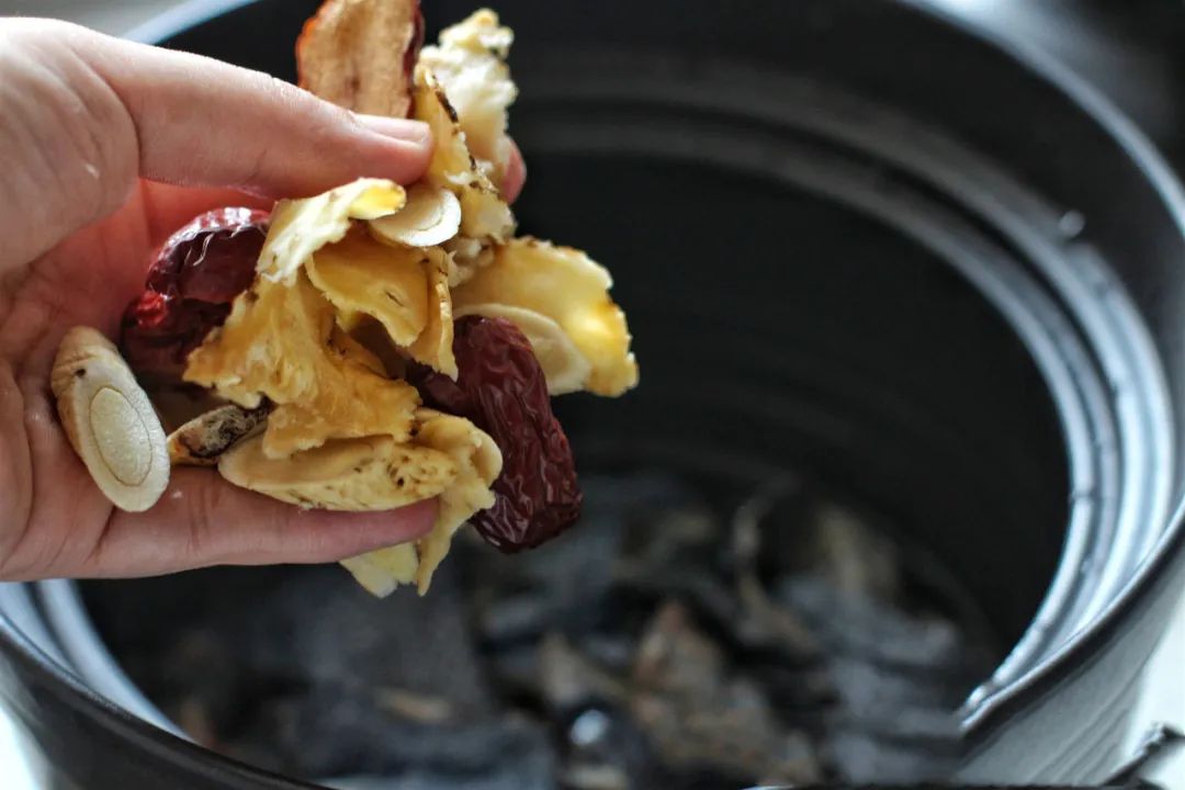 月经量少补气补血最快的方法食补,月经量少补血有用吗