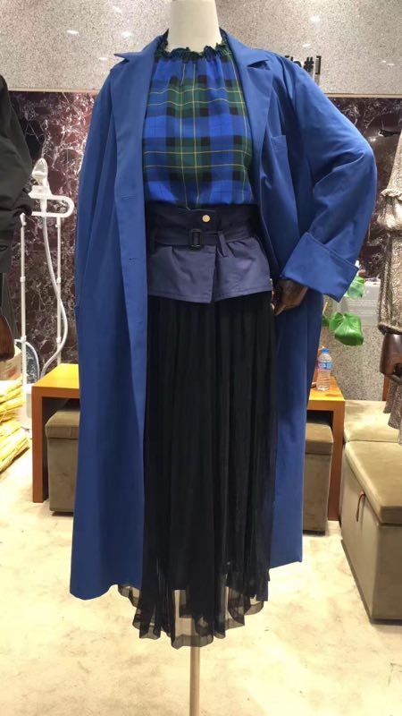 今年冬季韩国女装流行什么元素,韩国服装女装高档秋天穿