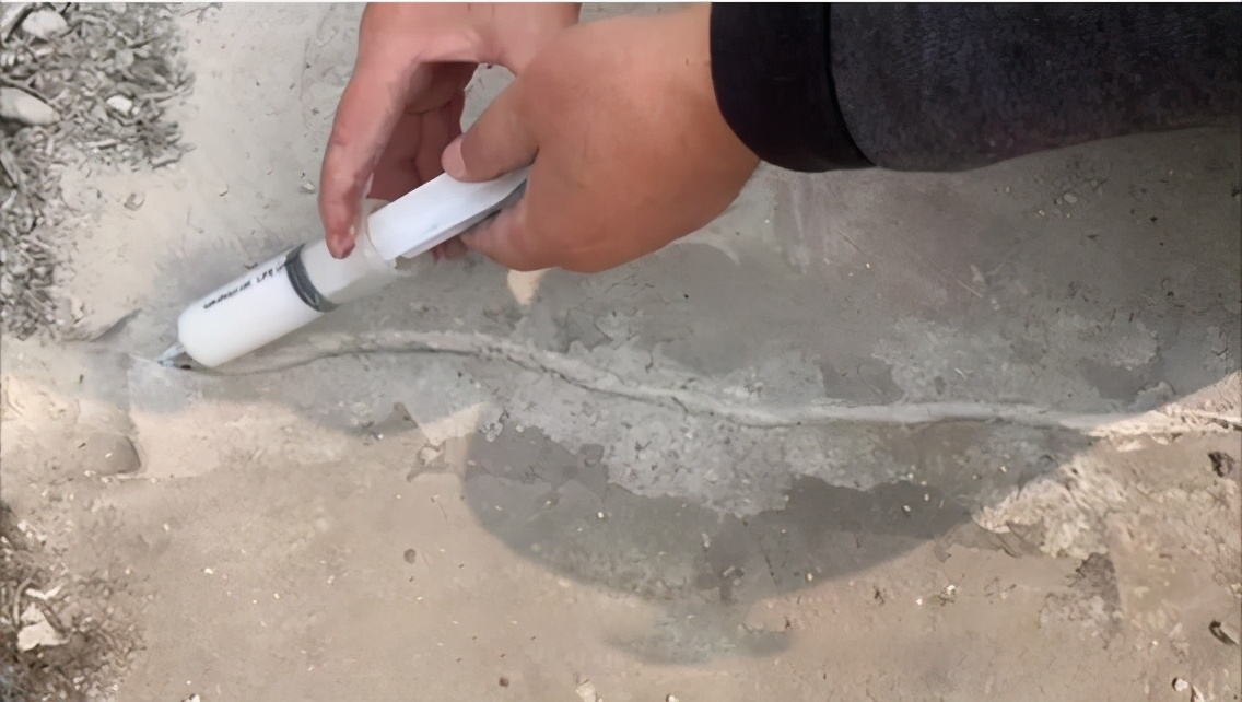 室内地坪裂缝修复图片,房间地坪裂缝修复方法