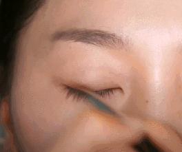 炉火纯青眼妆怎么画才好看,怎么画高级感的妆容眼妆才不晕妆