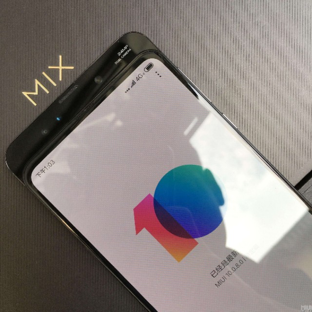 手机摄像头的孔为什么要在屏幕内,手机屏下摄像头的难点在哪里