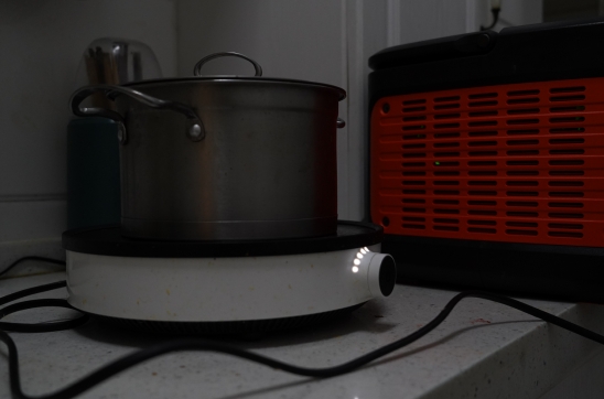 电小二户外电源是太阳能吗,太阳能电小二户外电源真实测评