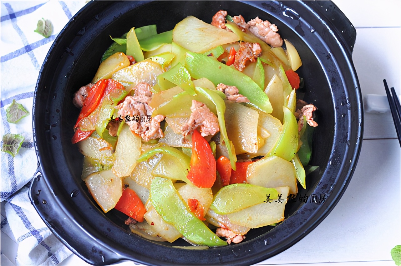 3种素菜一锅炒经济实惠简单美味,这三种菜一起炒简直好吃到没话说