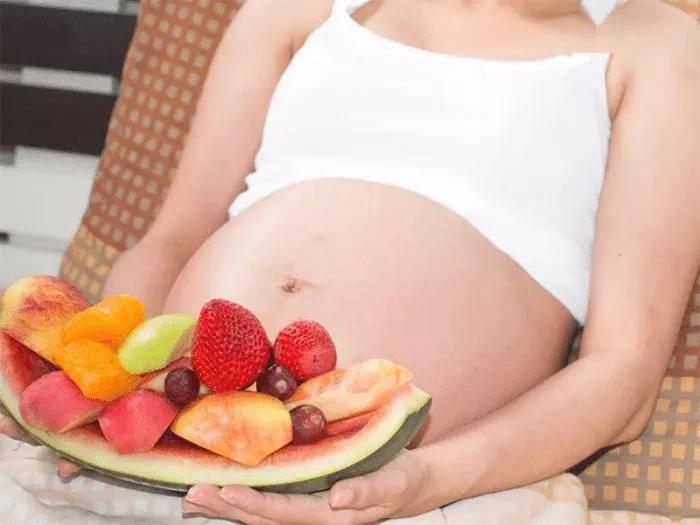 孕妇预防便秘辅食,孕期加餐吃什么不容易便秘