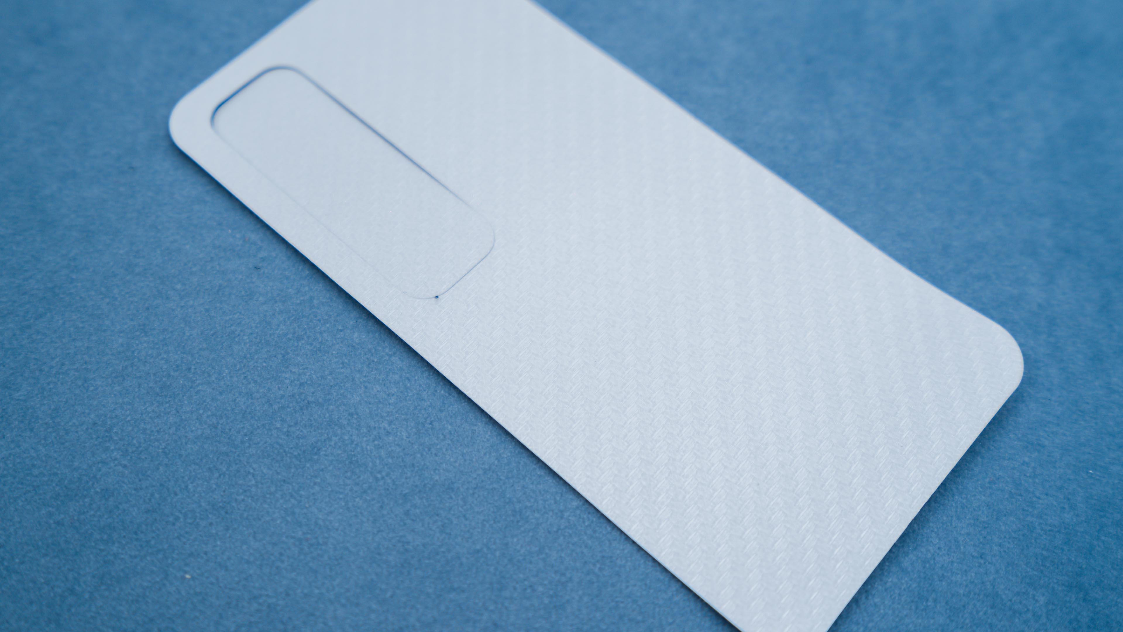 自己贴手机钢化贴膜的方法,钢化玻璃手机贴膜教程