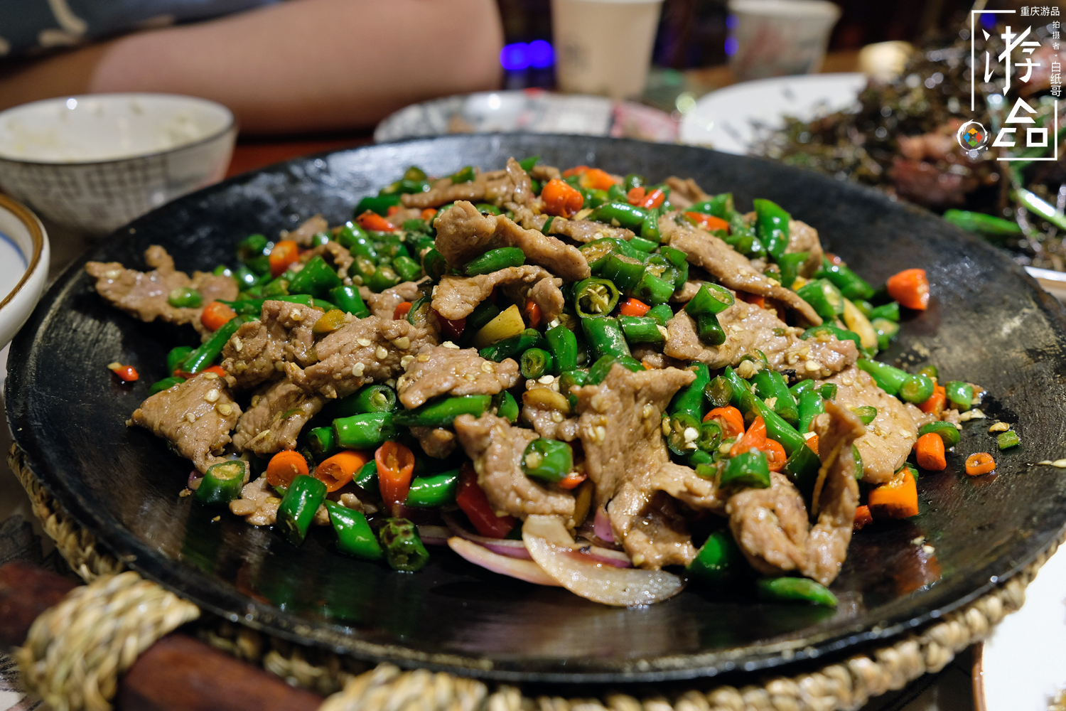 这是一道火爆全国的重庆江湖菜,重庆江湖菜八大系列之麻辣系列