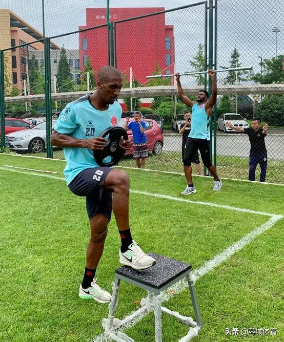 川足名宿,川足刘斌