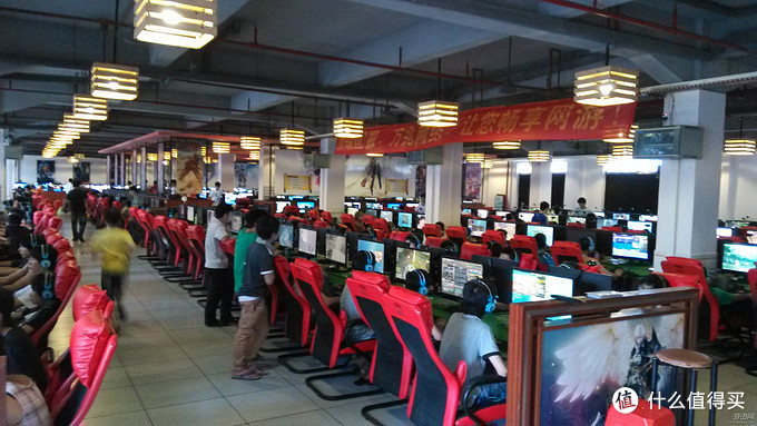 红警2在win10上怎么完美运行,玩红警暗黑魔兽的电脑