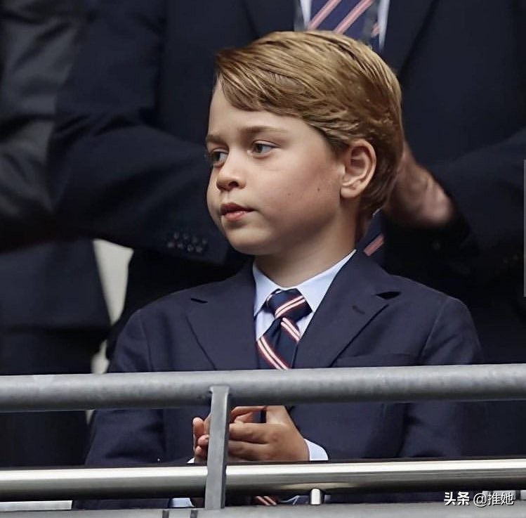 皇家吉祥物,乔治王子英格兰队