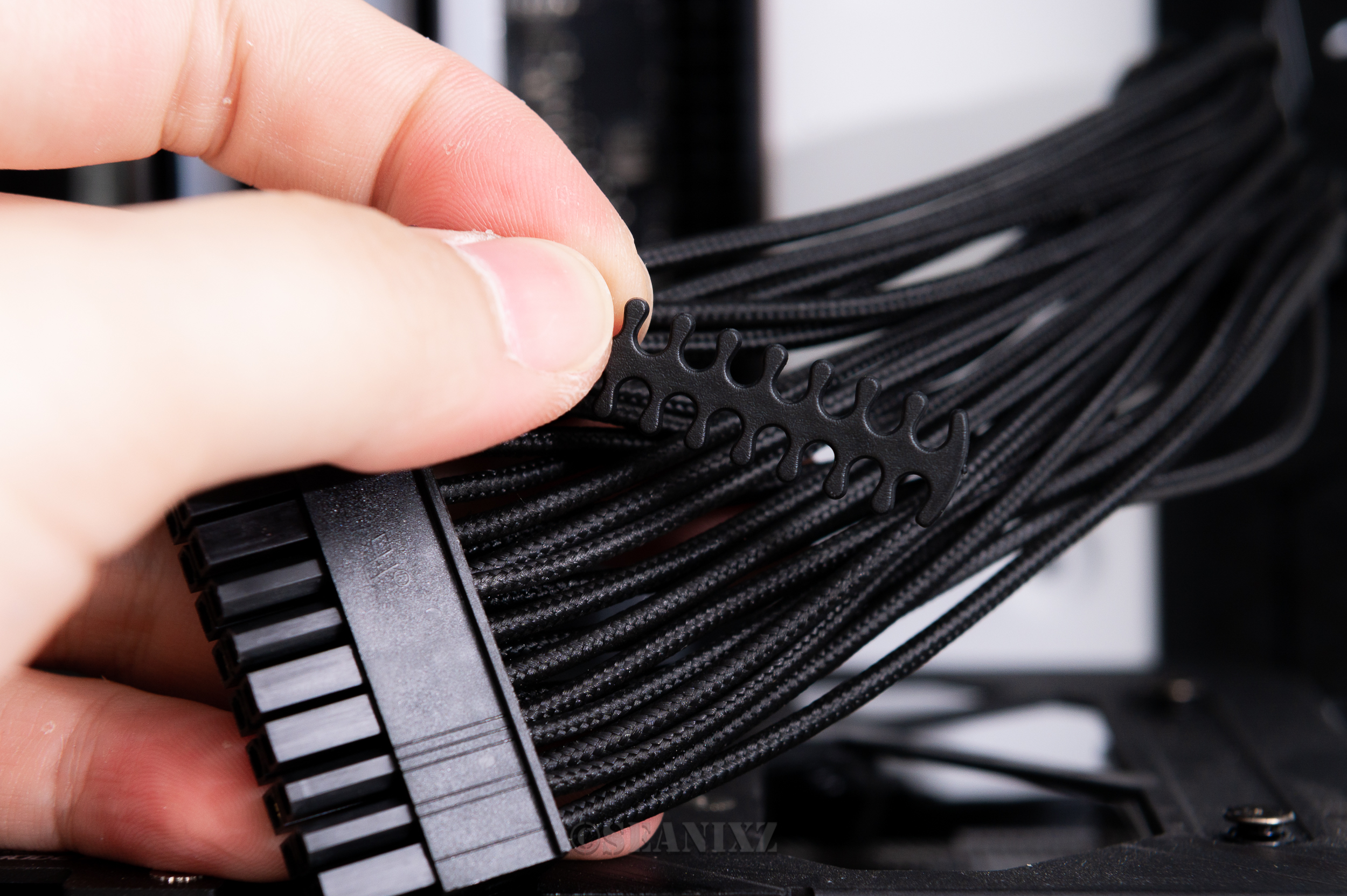 rog雷神850w电源一代,rogthor雷神1600t