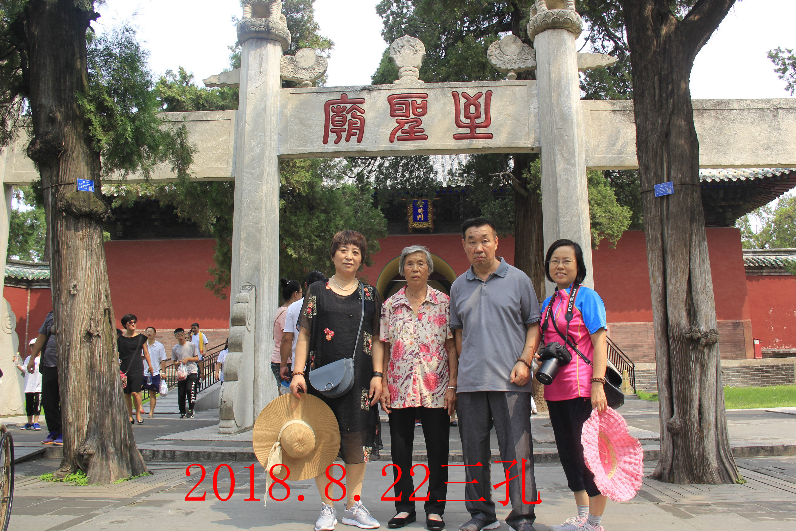 最美的她歌曲原唱,最美的歌献给我的母亲